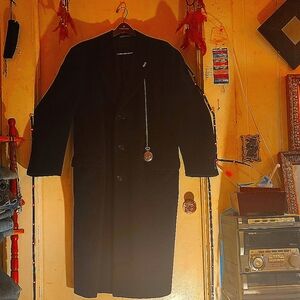 Long Trench PeaCoat+Color Black on Black. 2 Side Pockets & 2 inside Pockets.